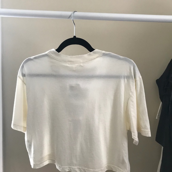 UO Truly Madly Deeply Penelope Cut-Out Tee - Picture 4 of 6